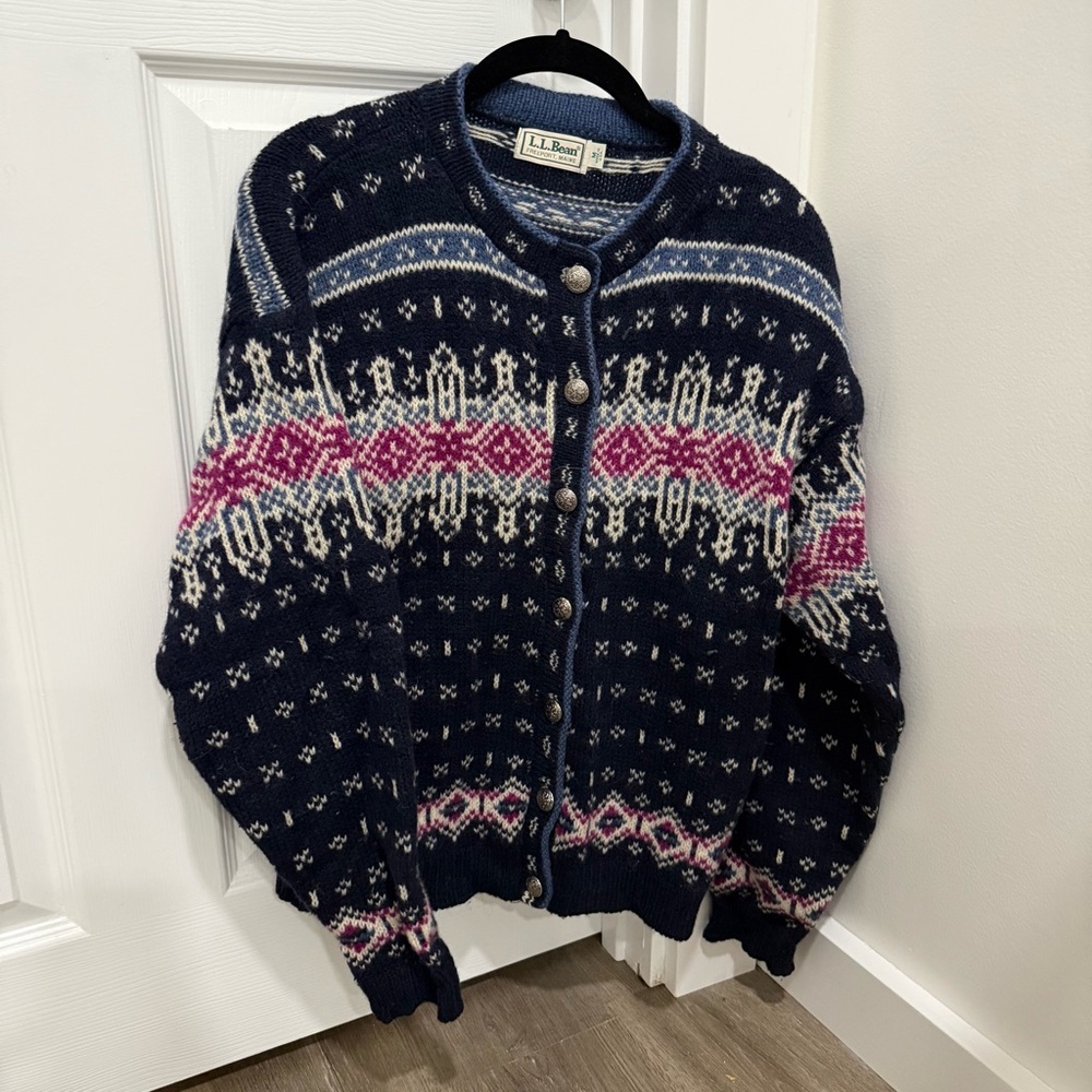 L.L. Bean Vintage Women's Navy and Pink Nordic Fair Isle Cardigan